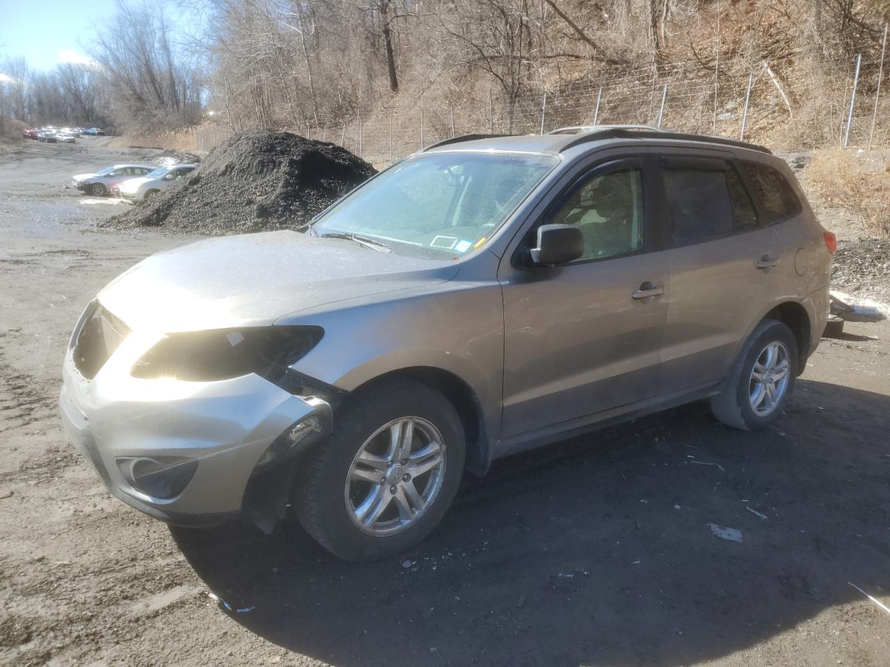 2012 Hyundai Santa Fe - Image 1