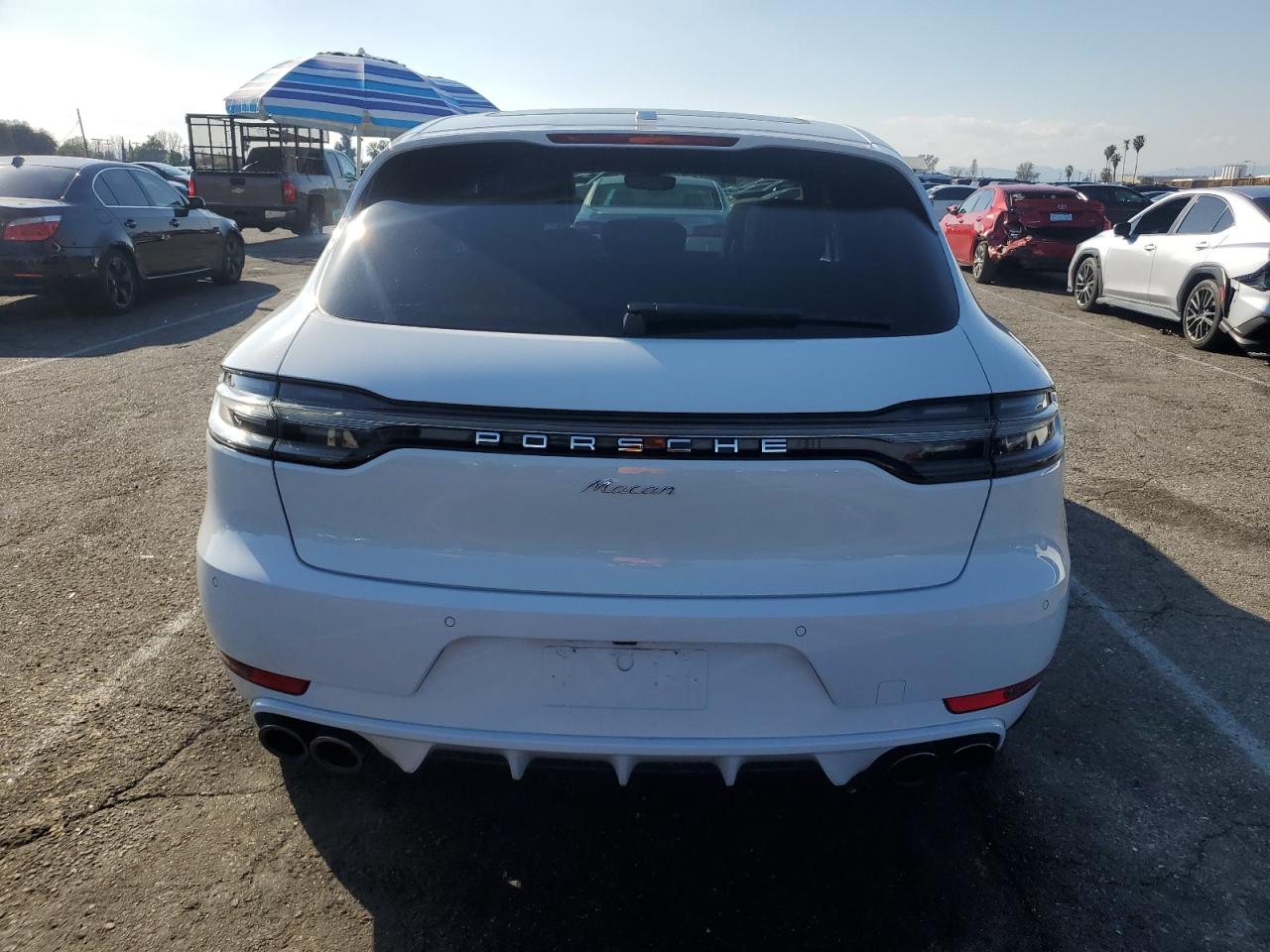 2019 Porsche Macan - Image 6