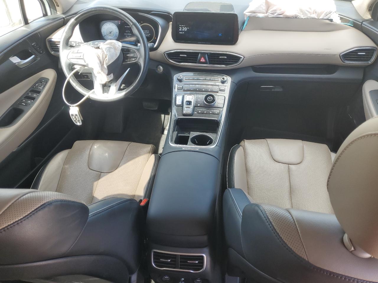 2022 Hyundai Santa Fe - Image 8