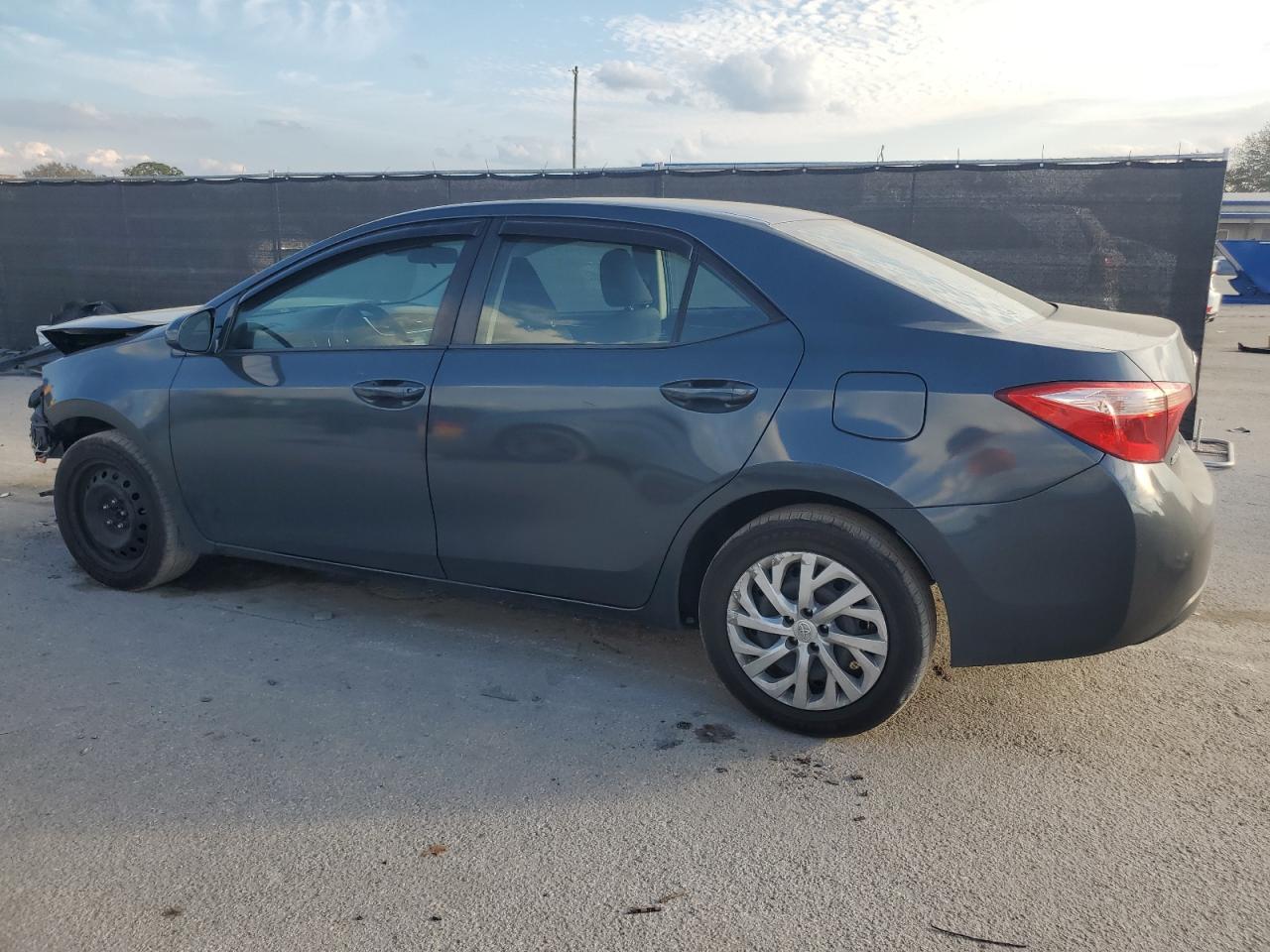2017 Toyota Corolla - Image 2