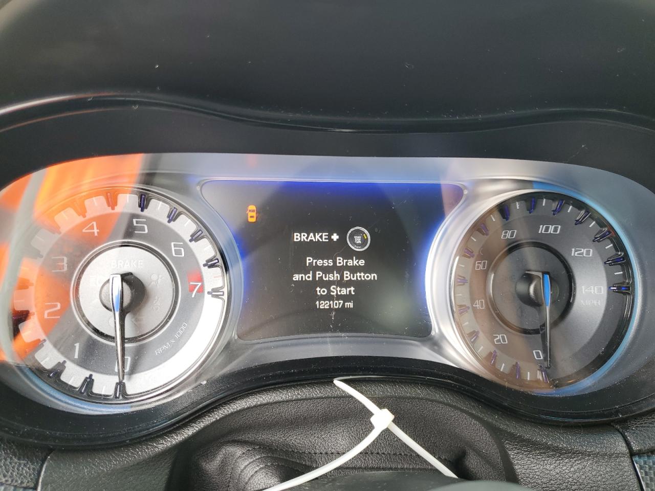 2015 Chrysler 300 - Image 9