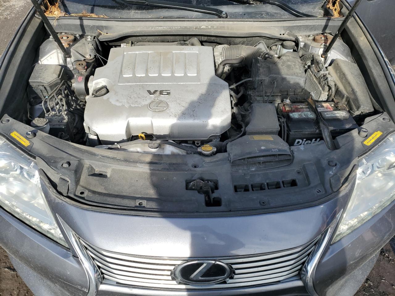 2014 Lexus ES - Image 12