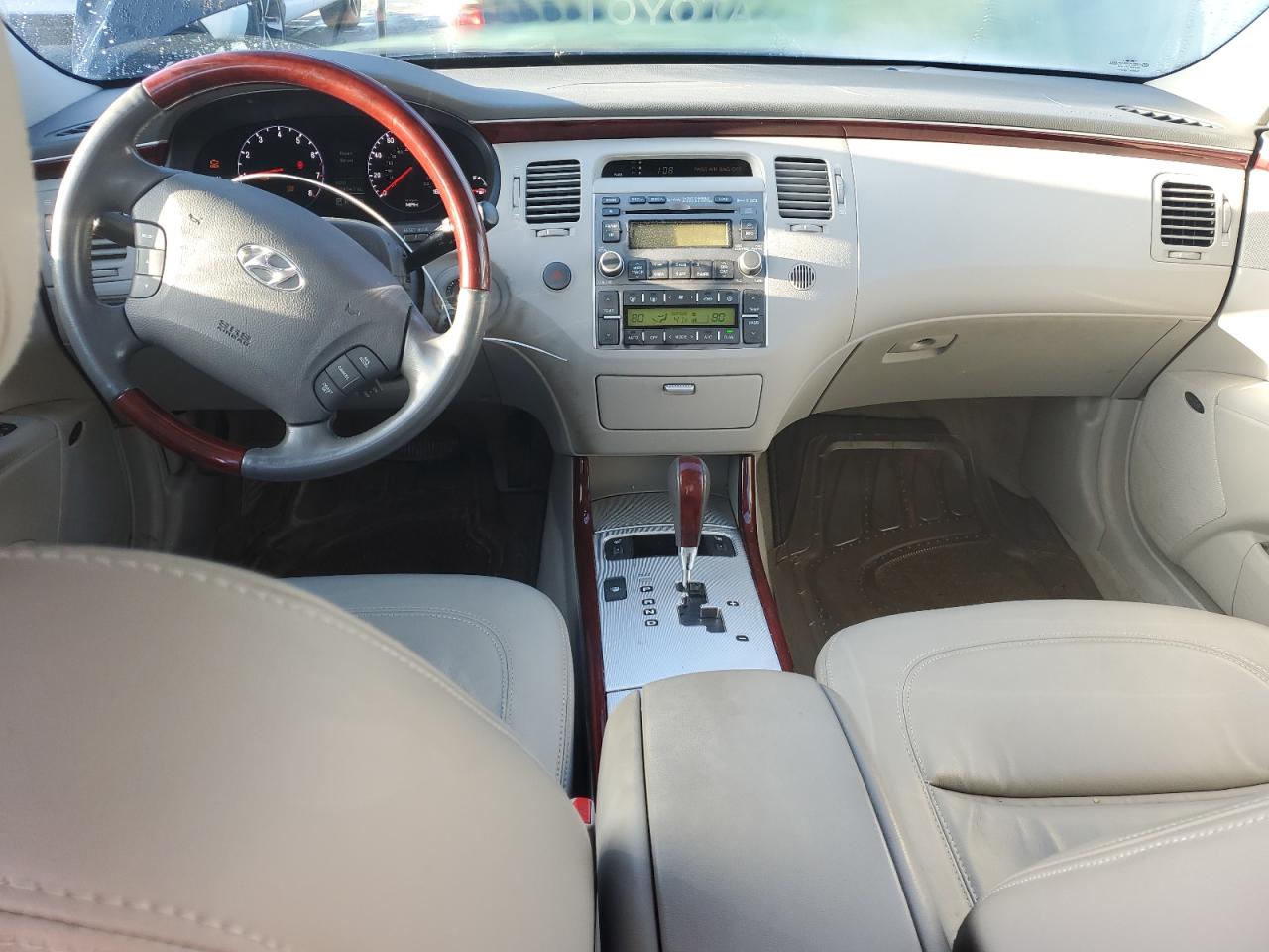 2007 Hyundai Azera - Image 8
