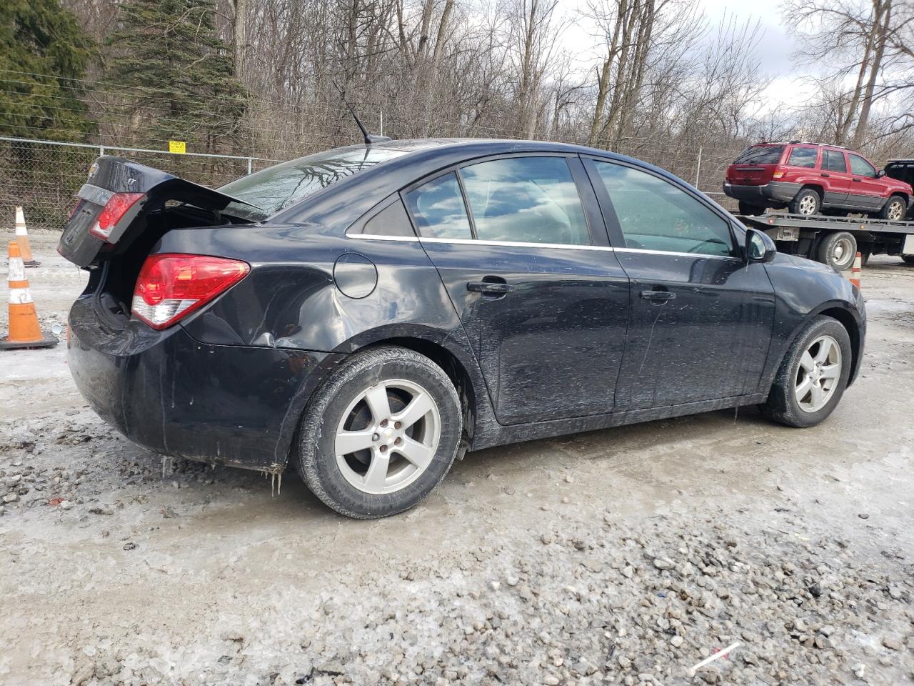 2014 Chevrolet Cruze - Image 3
