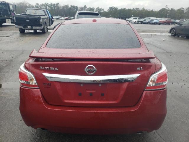  NISSAN ALTIMA 2015 Красный