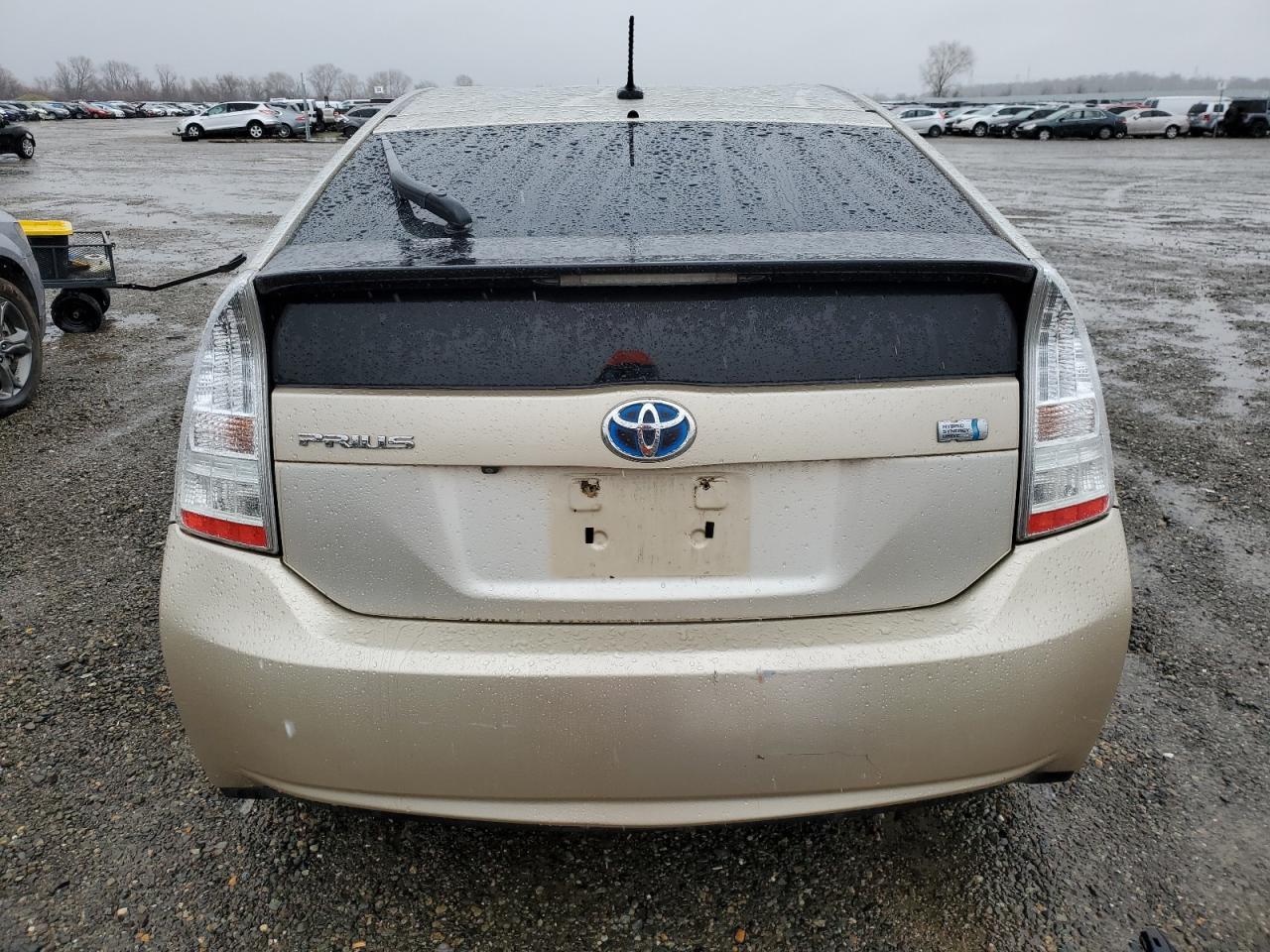 2010 Toyota Prius - Image 6