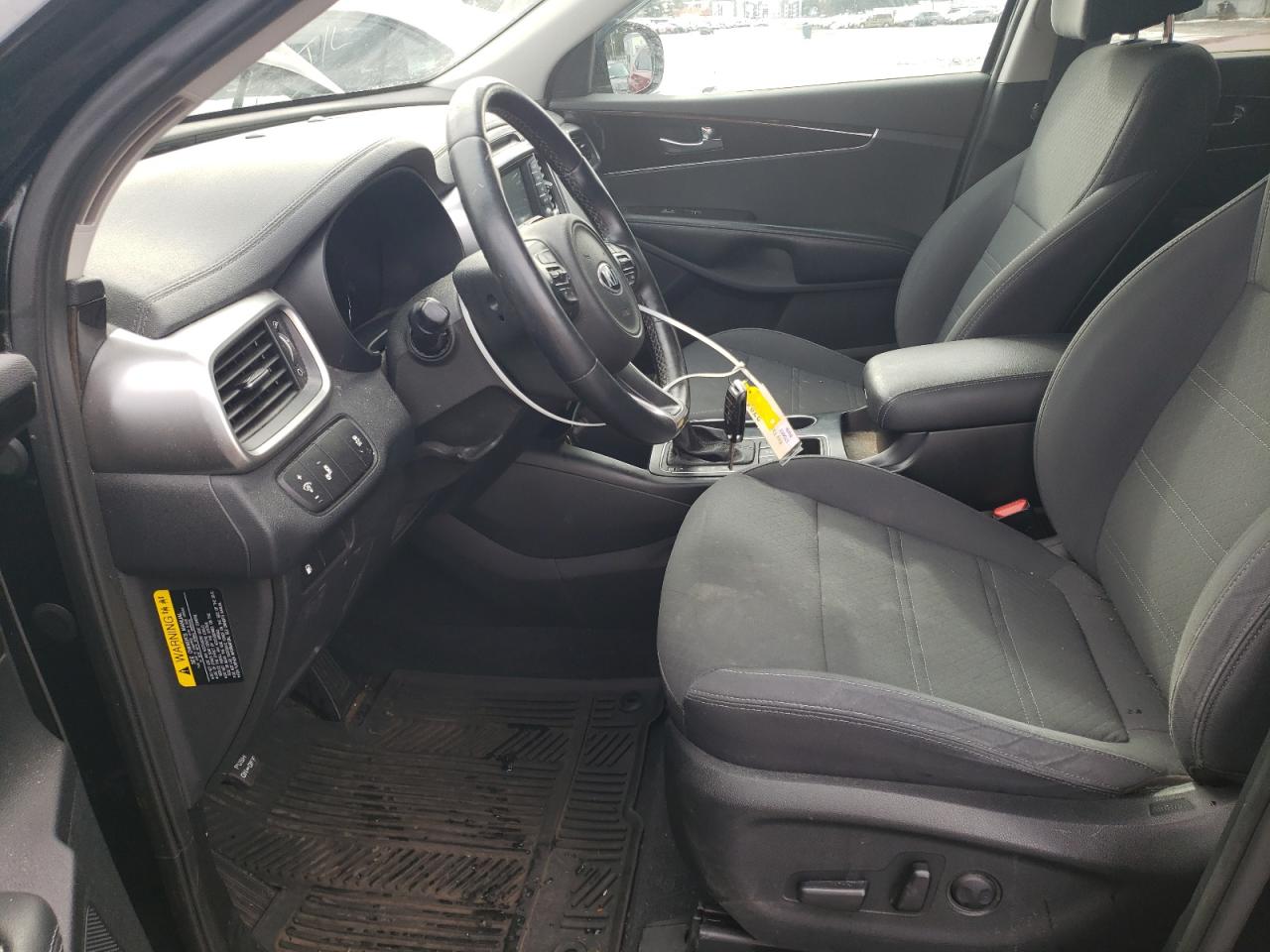 2017 Kia Sorento - Image 7