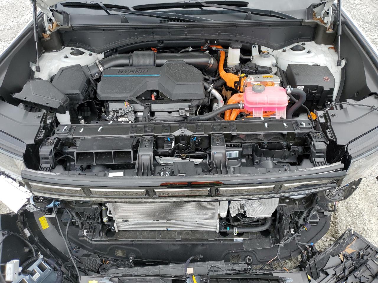 2024 Hyundai Santa Fe - Image 12
