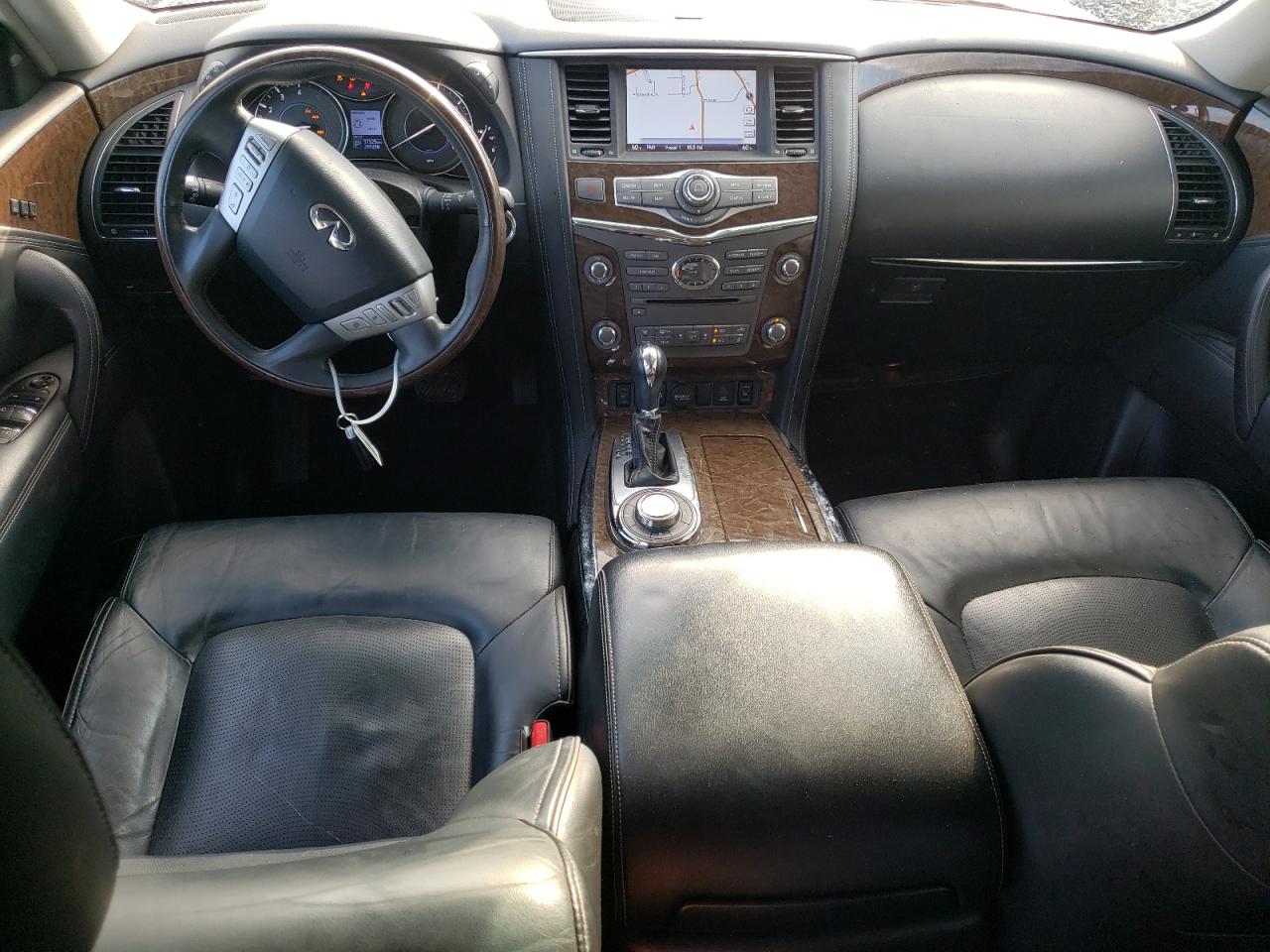 2017 Infiniti QX80 - Image 8