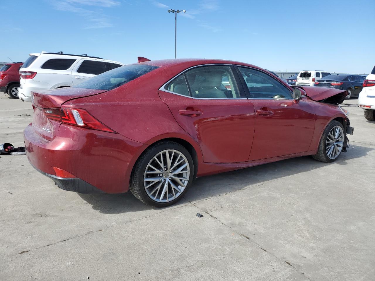 2015 Lexus IS - Image 3