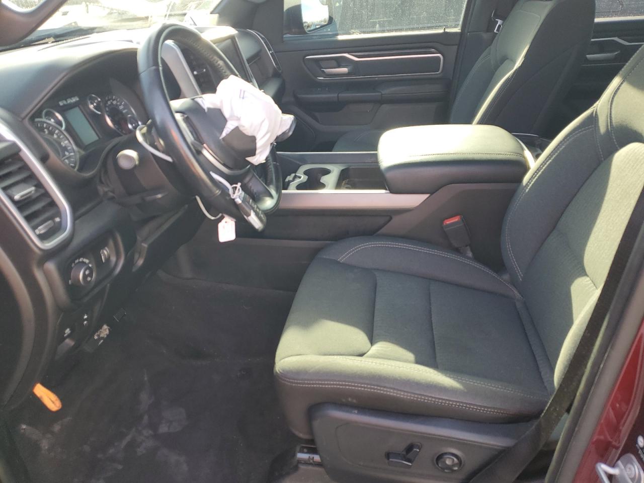 2021 RAM 1500 - Image 7