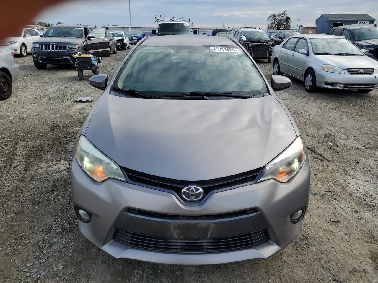 2016 Toyota Corolla - Image 5
