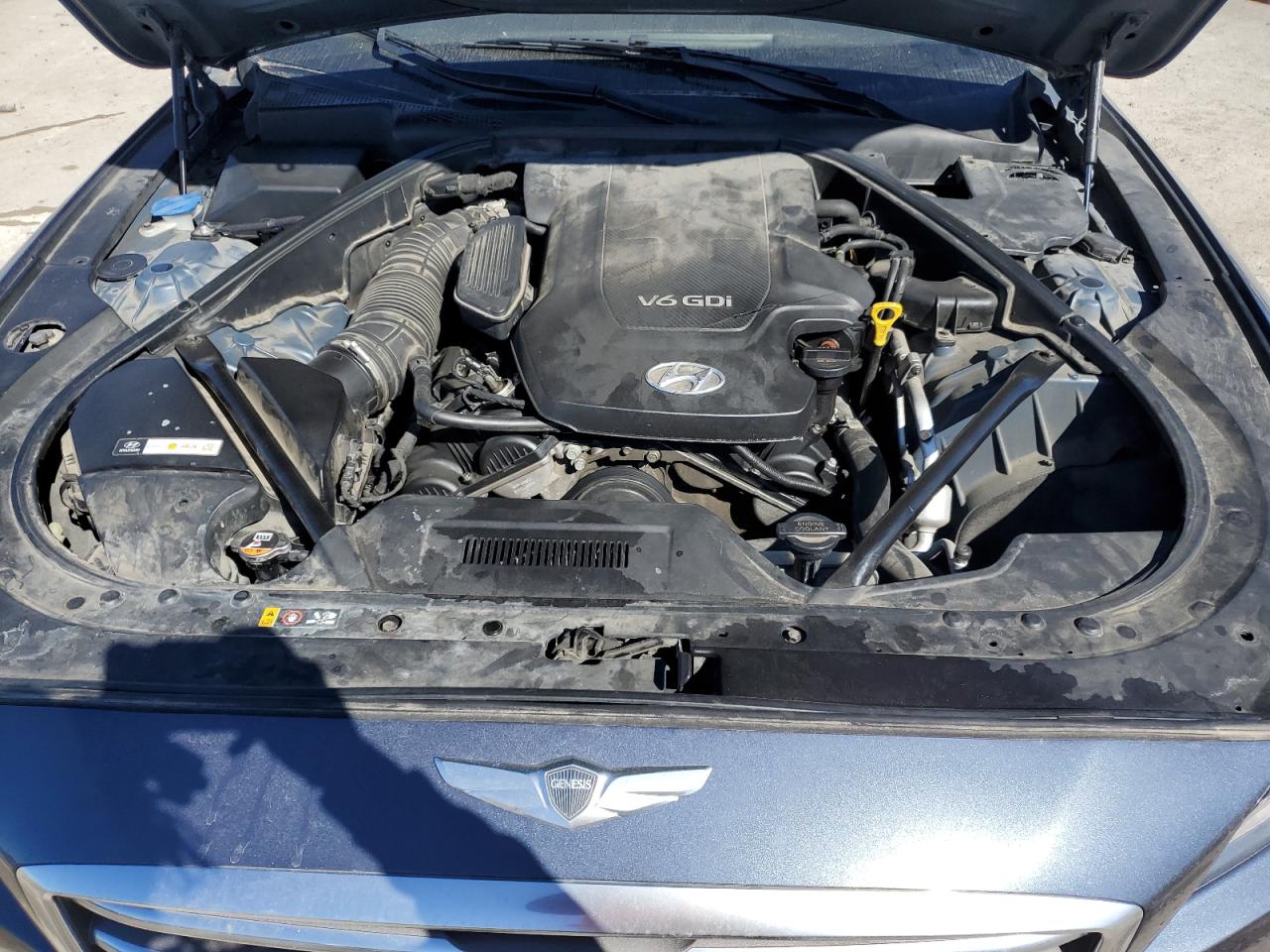 2015 Hyundai Genesis - Image 11