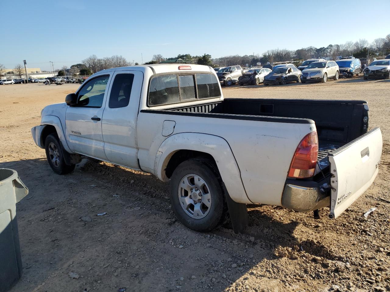 2007 Toyota Tacoma - Image 2