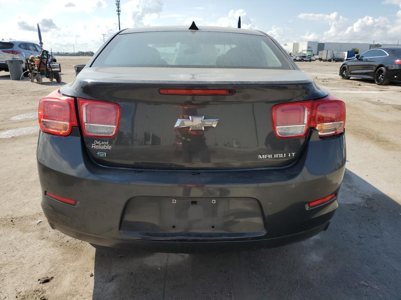 2014 Chevrolet Malibu - Image 6