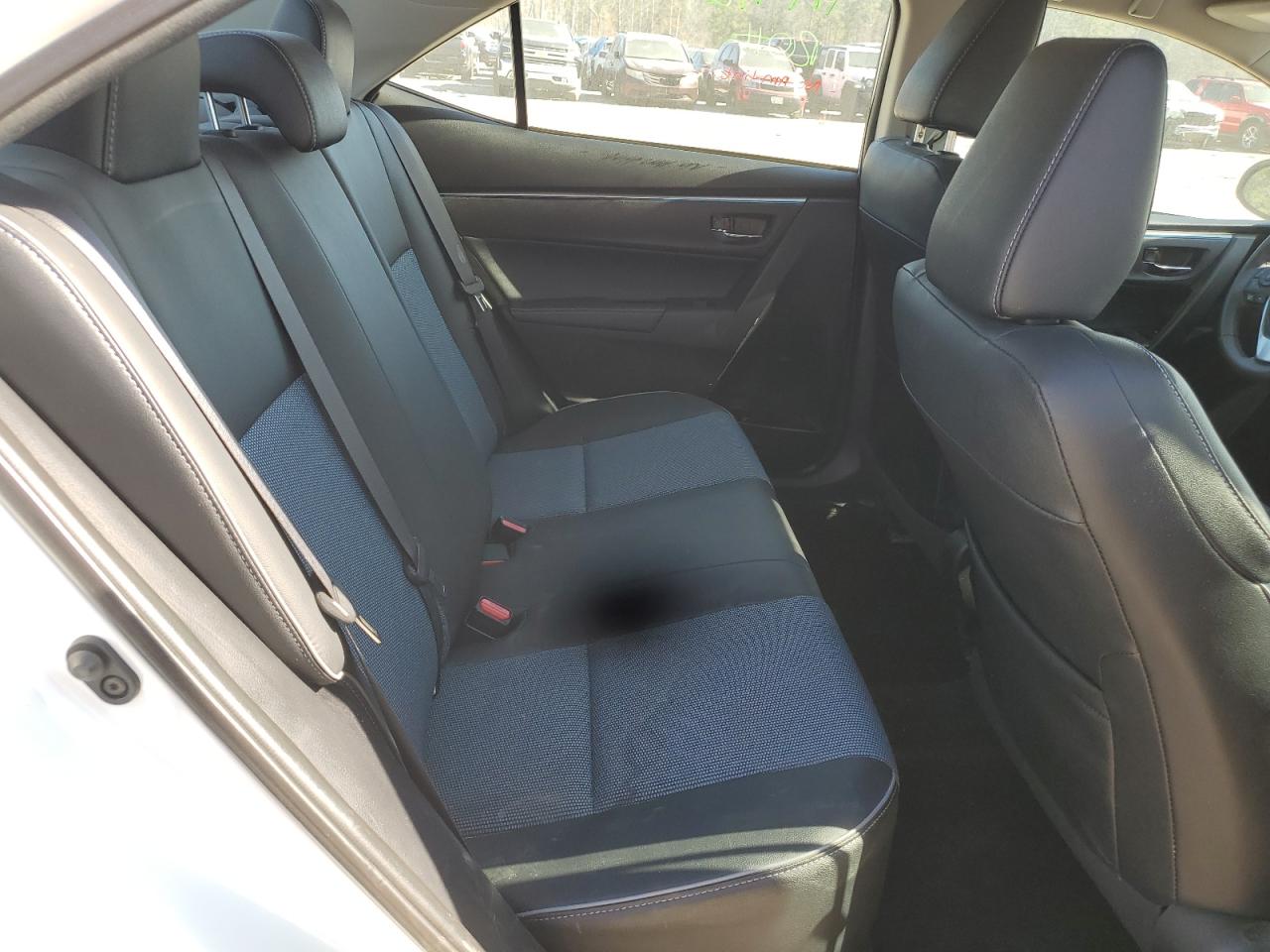 2014 Toyota Corolla - Image 10