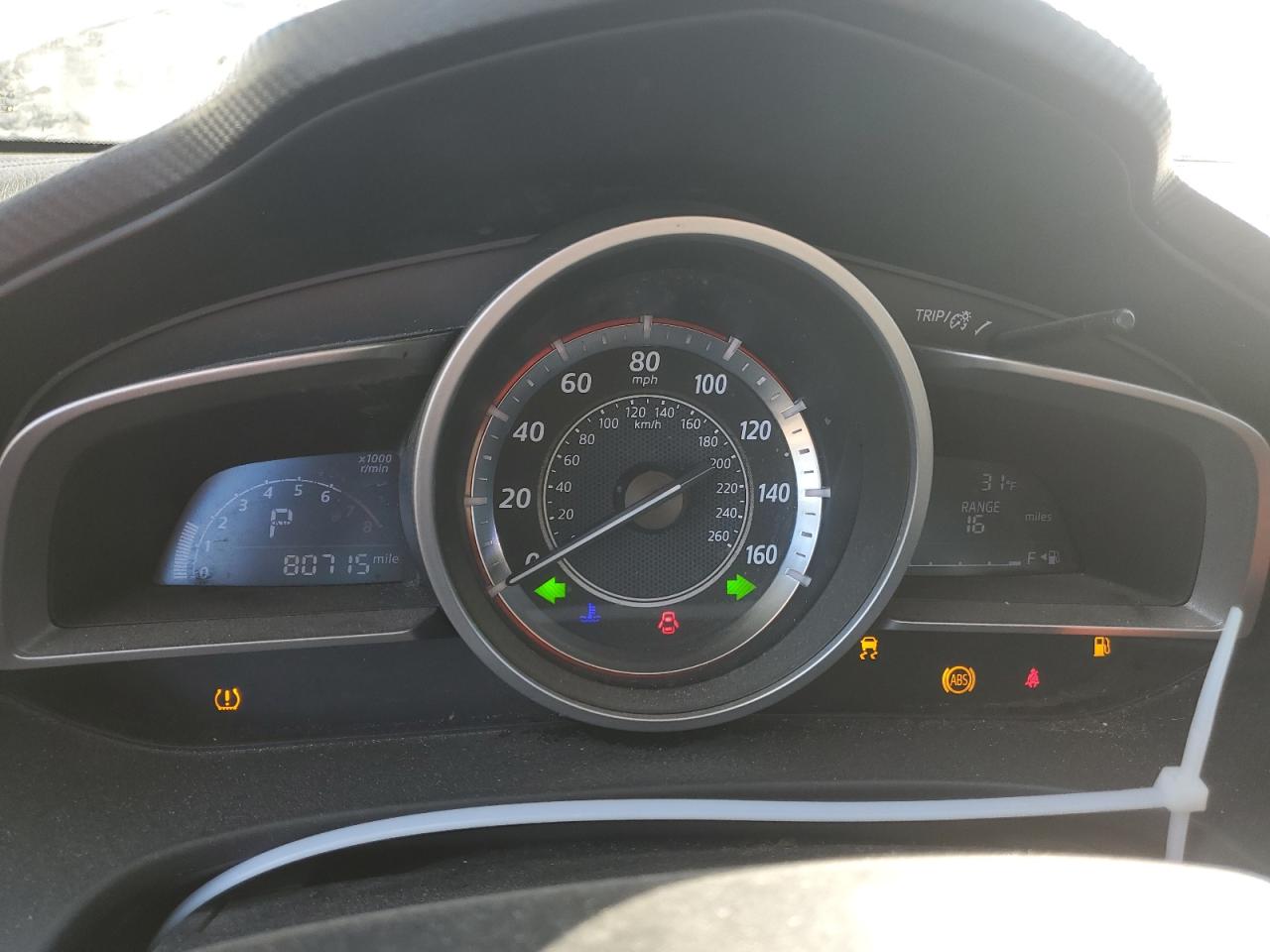 2016 Mazda 3 - Image 9
