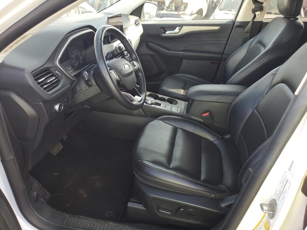2022 Ford Escape - Image 7