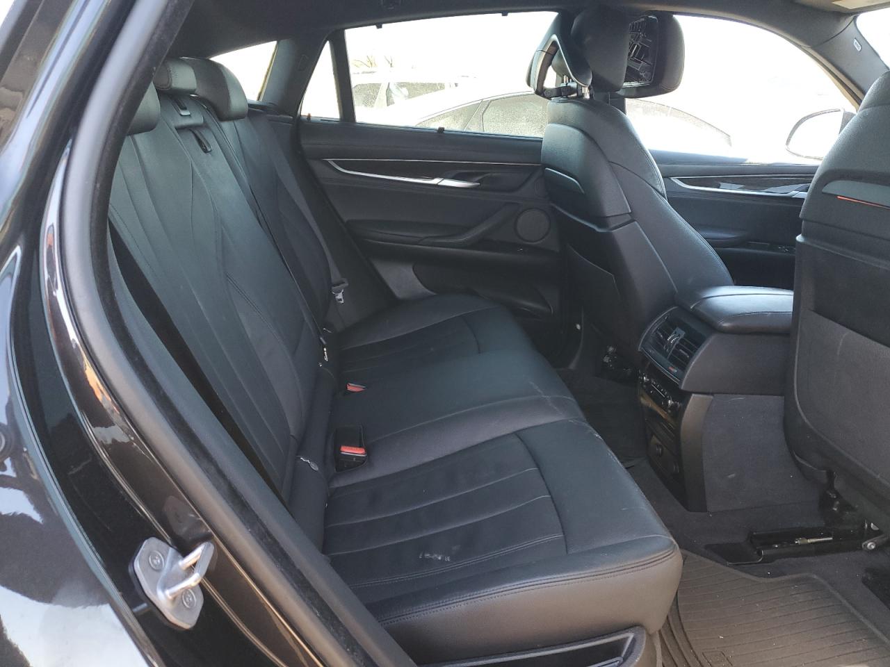 2016 BMW X6 - Image 11
