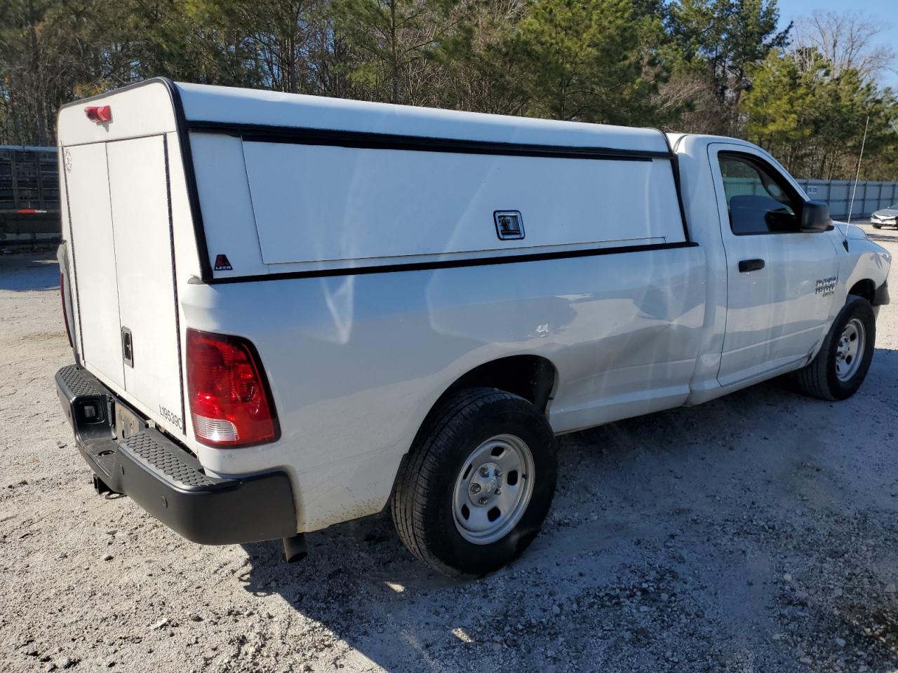 2019 RAM 1500 - Image 3