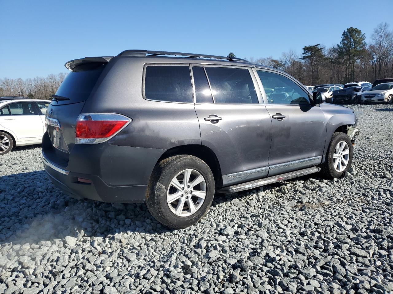 2012 Toyota Highlander - Image 3