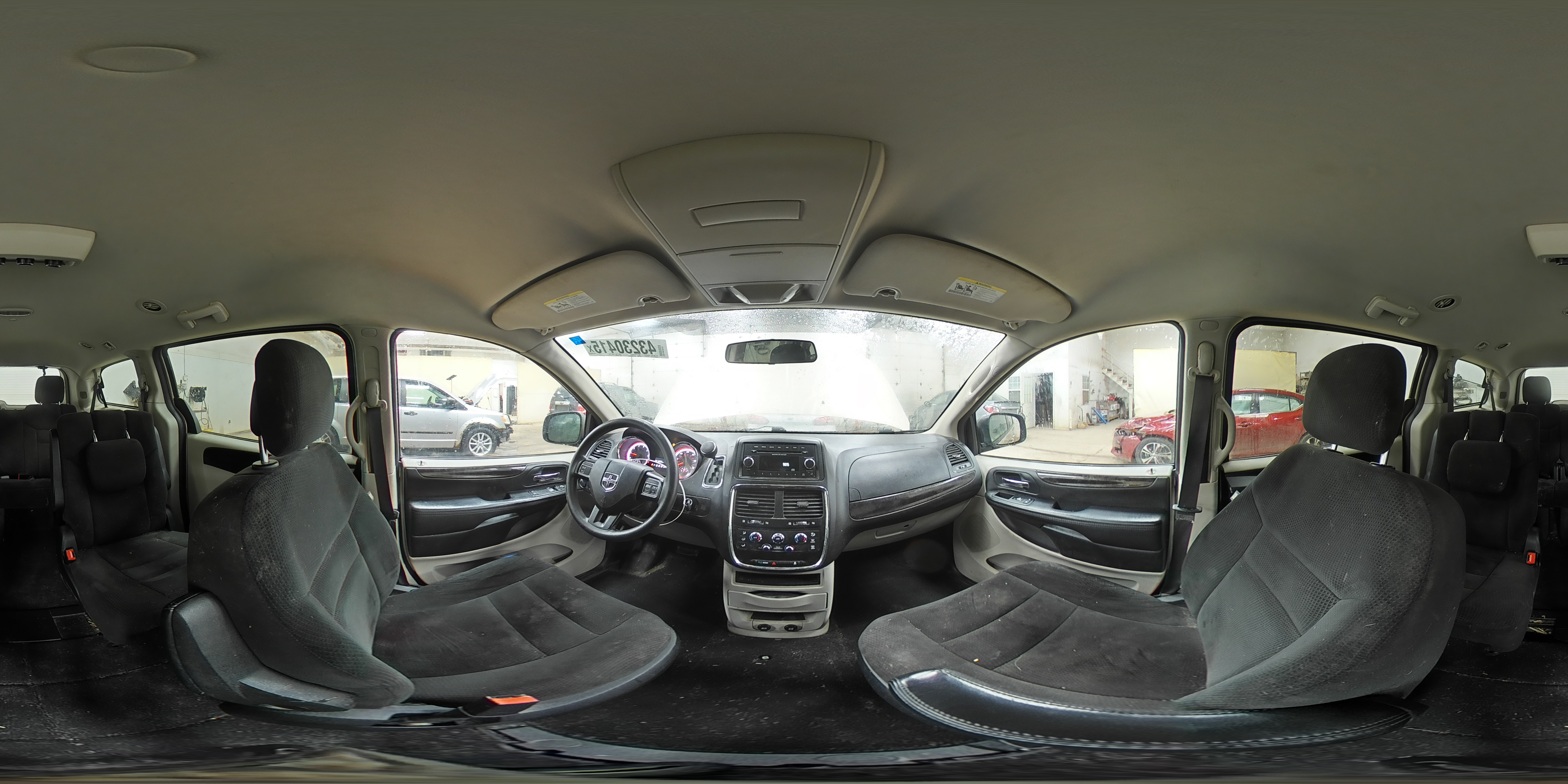 2016 Dodge Caravan - Image 15