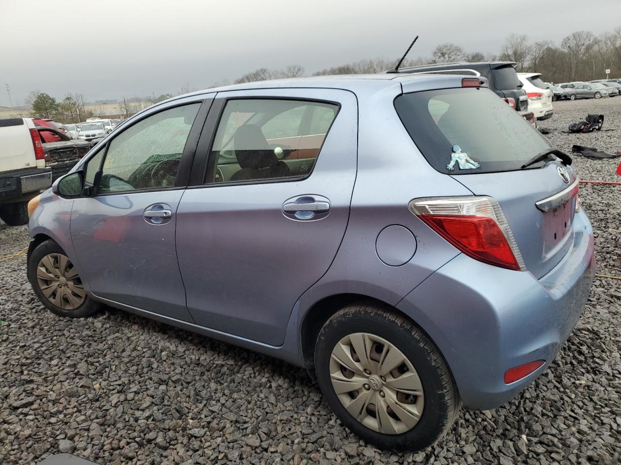 2013 Toyota Yaris - Image 2