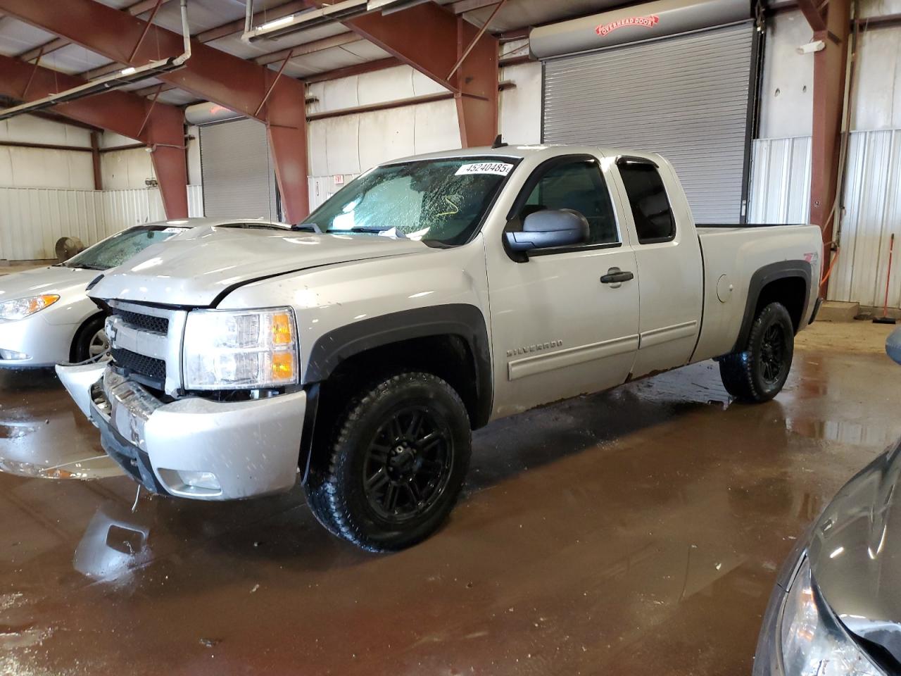 2011 Chevrolet Silverado - Image 1