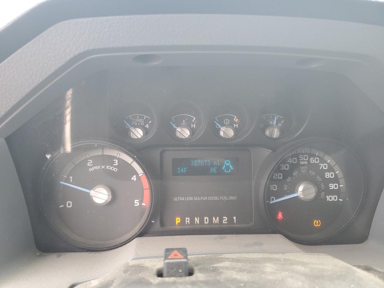 2015 Ford F350 - Image 9