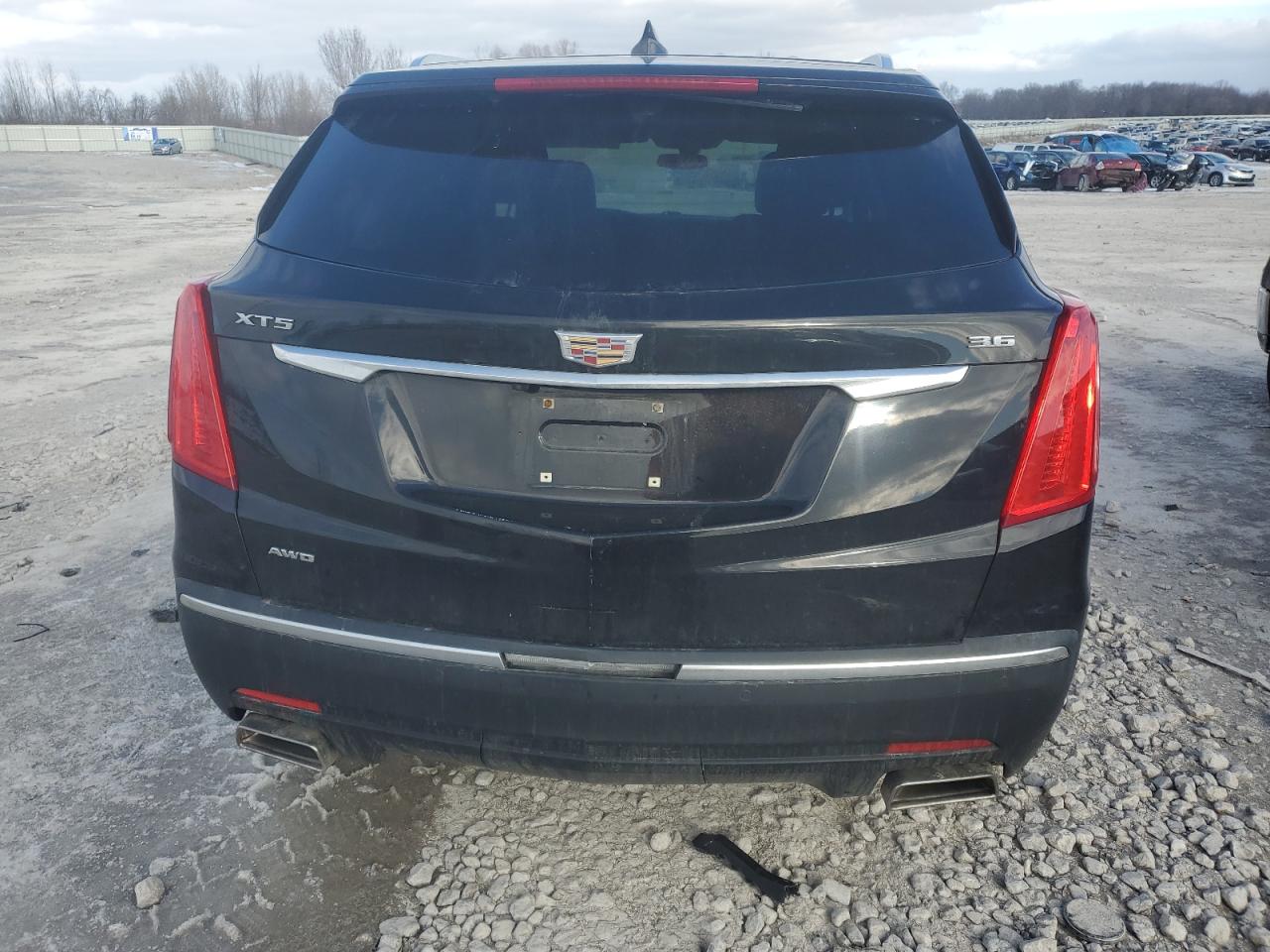 2018 Cadillac XT5 - Image 6