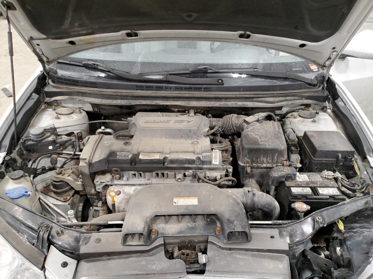 2009 Hyundai Elantra - Image 11