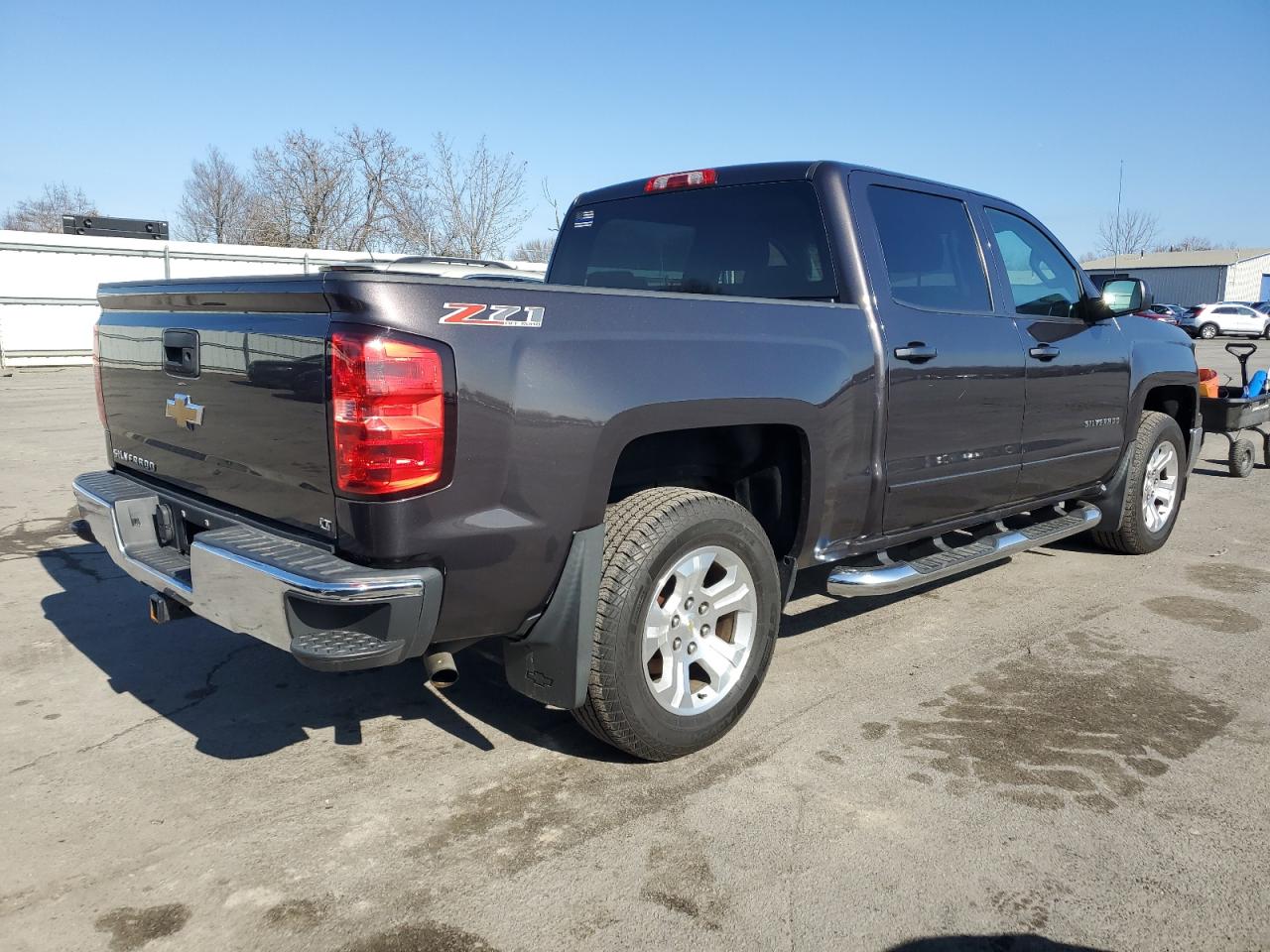 2015 Chevrolet Silverado - Image 3