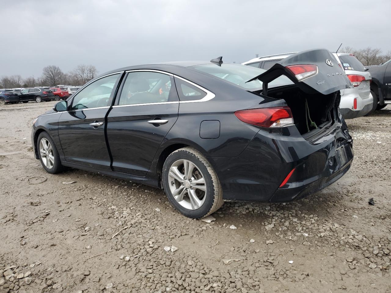 2018 Hyundai Sonata - Image 2