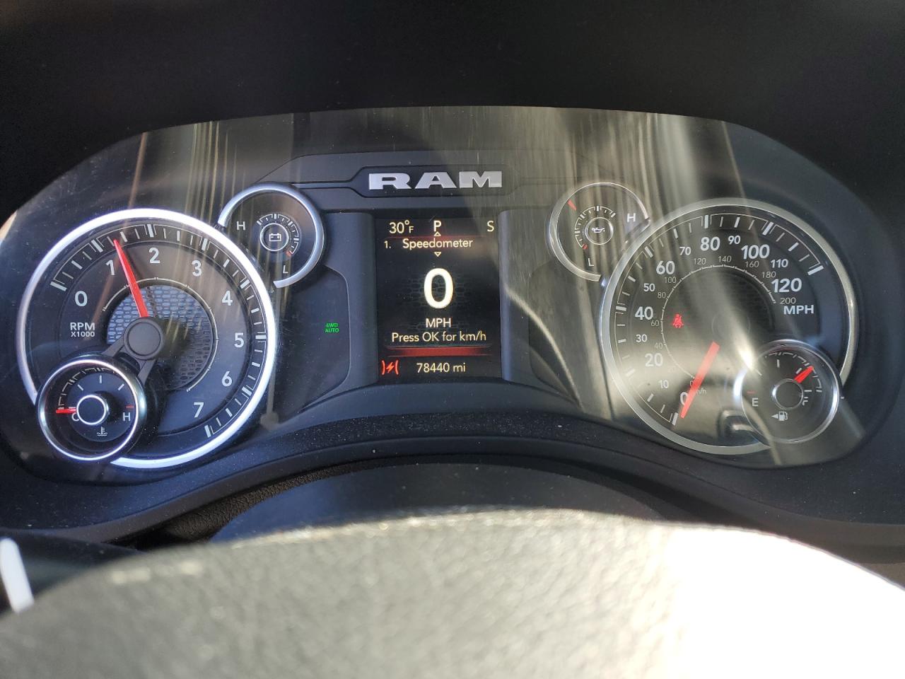 2021 RAM 1500 - Image 9
