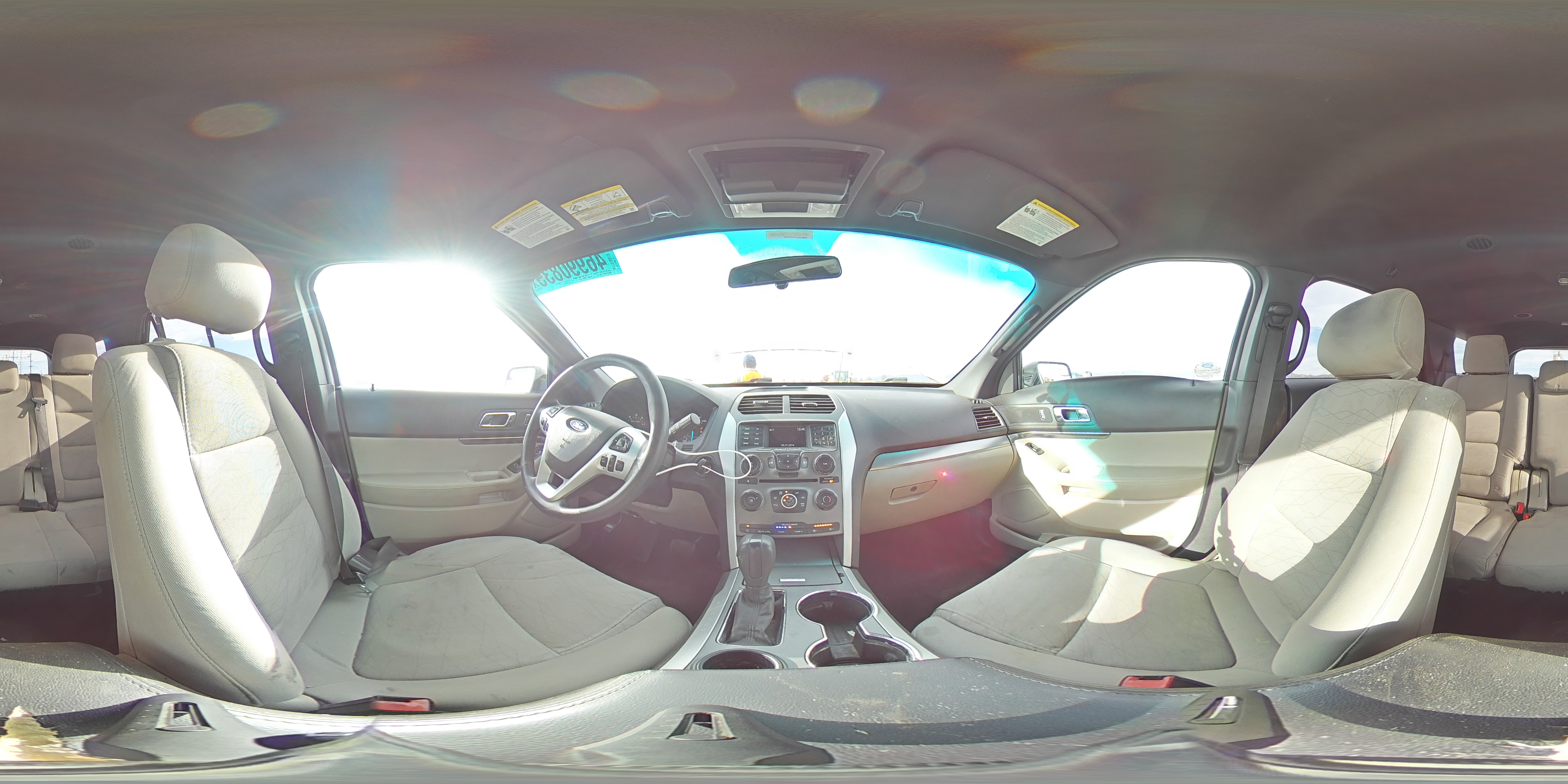 2015 Ford Explorer - Image 14
