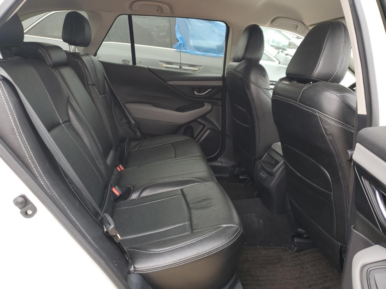 2020 Subaru Outback - Image 10
