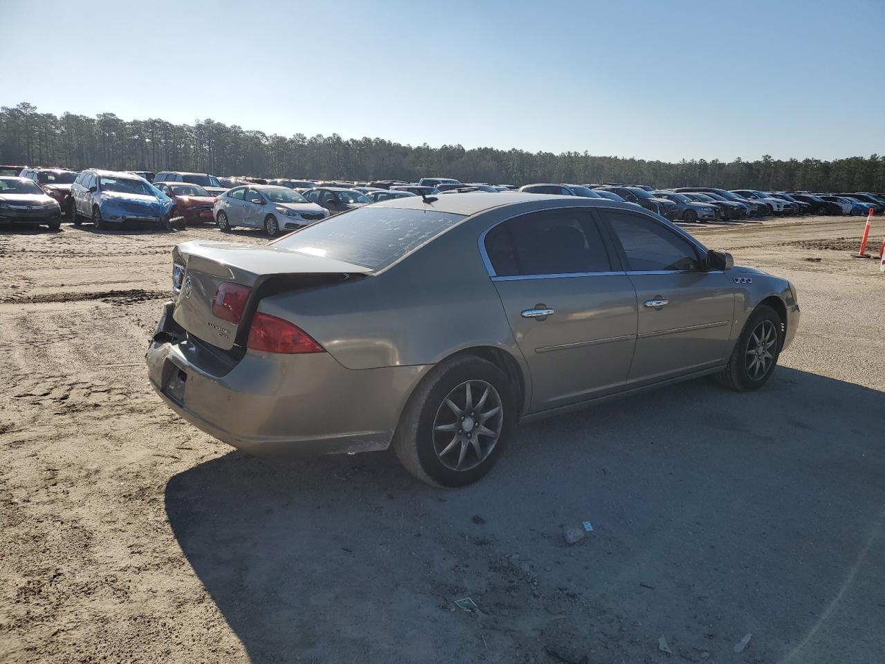 2006 Buick Lucerne - Image 3