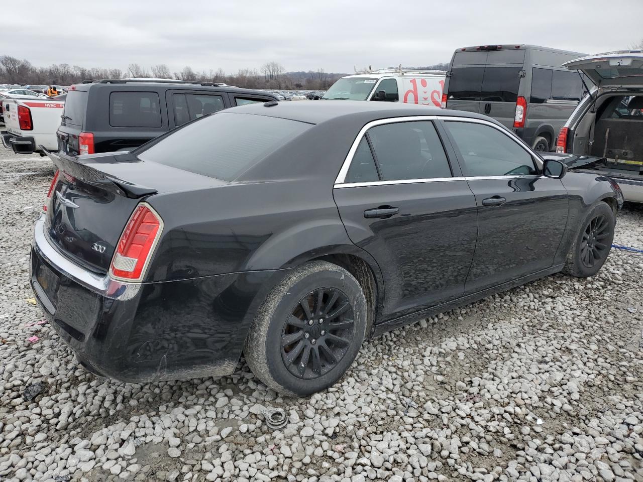 2011 Chrysler 300 - Image 3