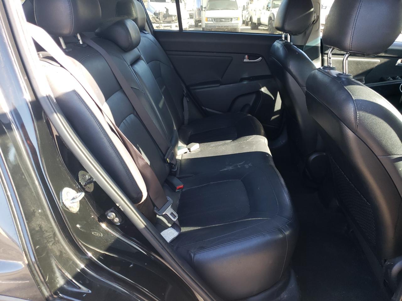 2011 Kia Sportage - Image 11