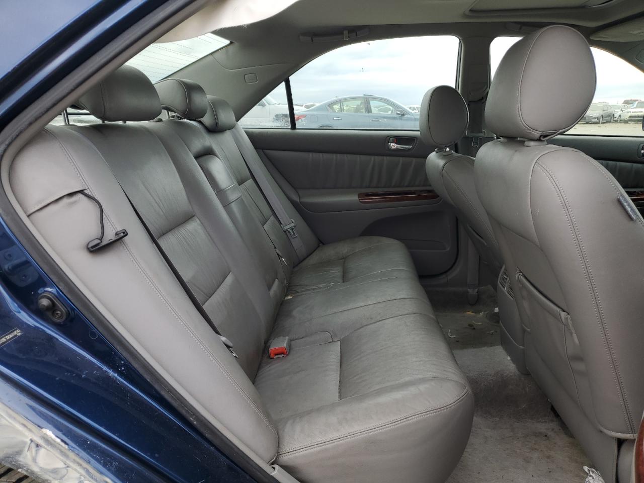 2006 Toyota Camry - Image 10