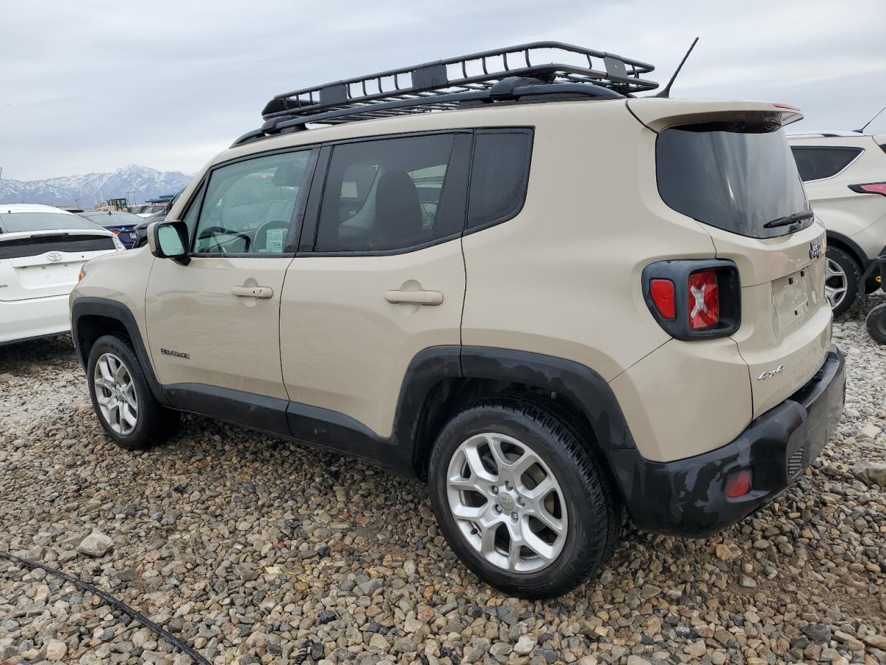 2016 Jeep Renegade - Image 2