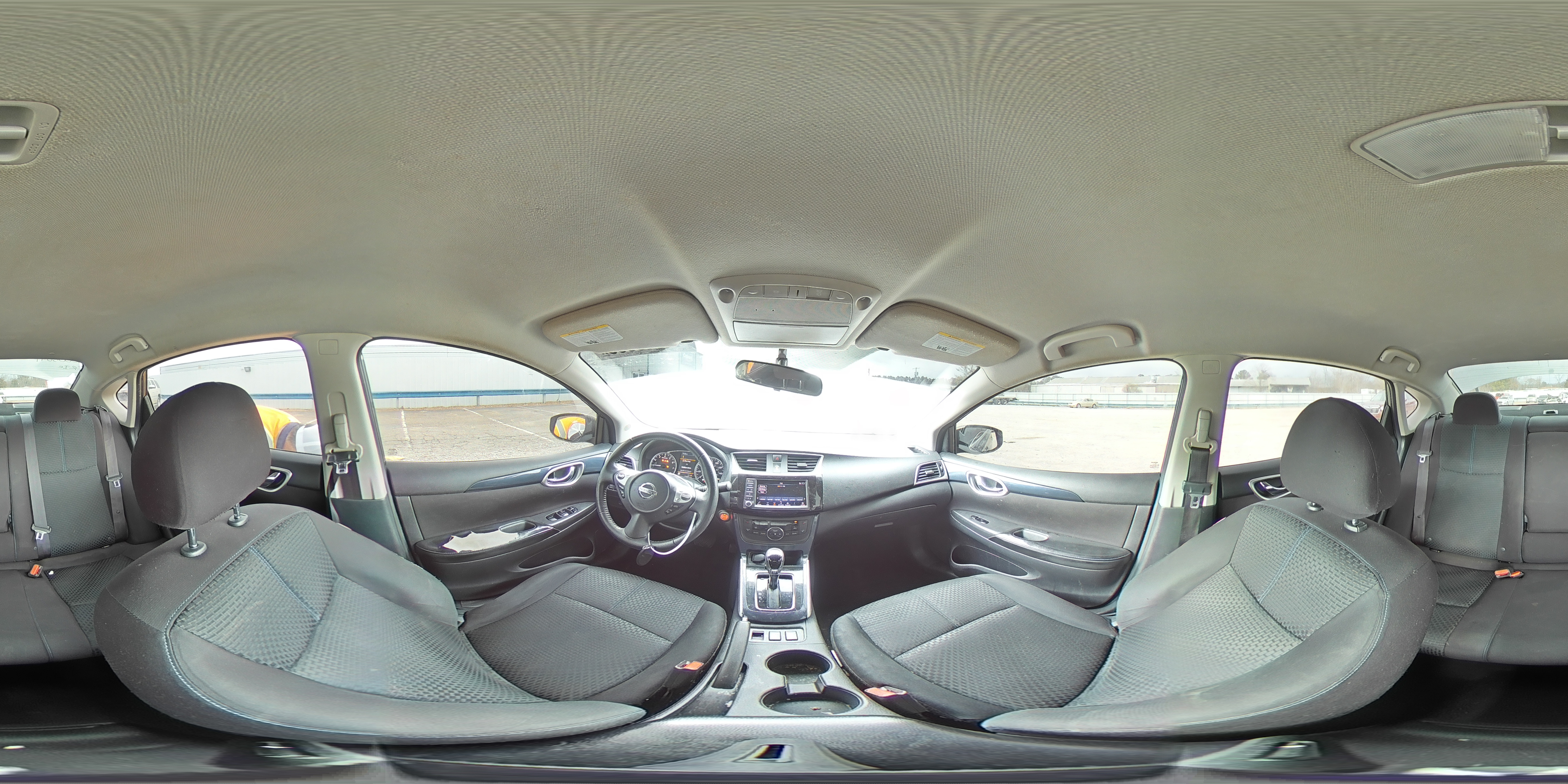 2019 Nissan Sentra - Image 12