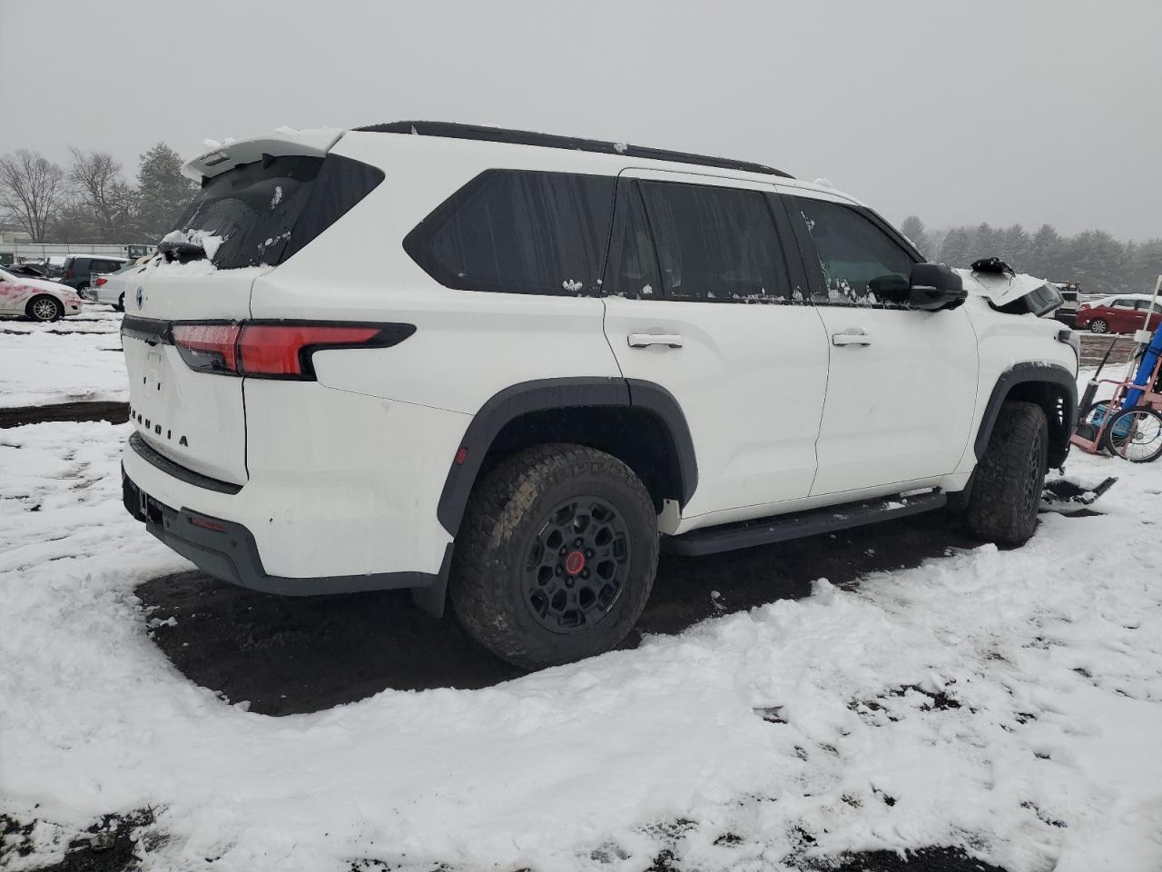 2023 Toyota Sequoia - Image 3