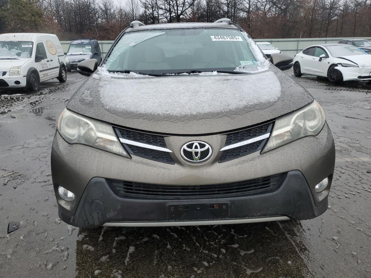 2013 Toyota RAV 4 - Image 5