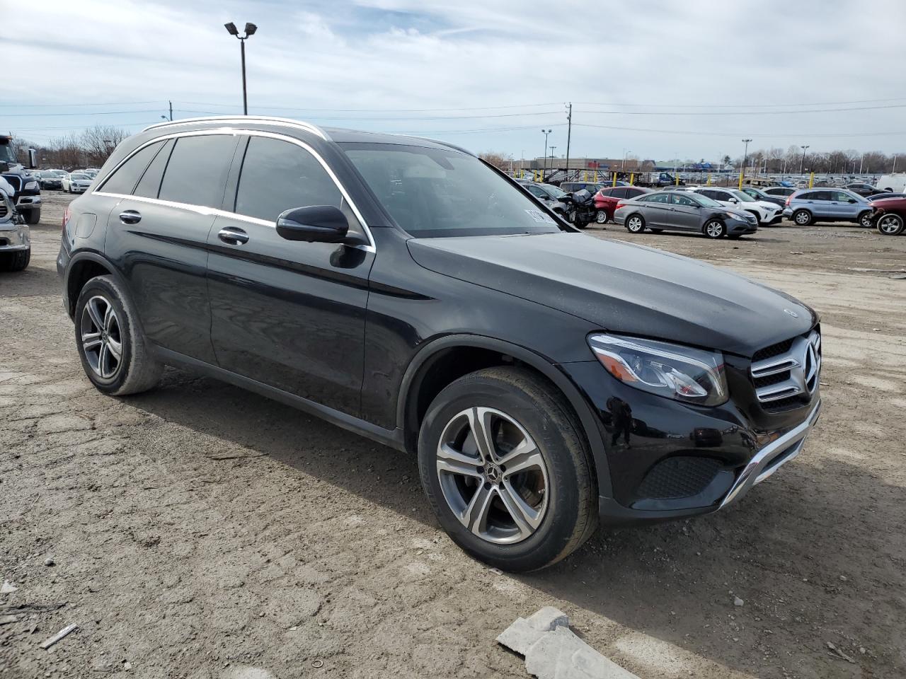 2019 Mercedes-Benz GLC - Image 4