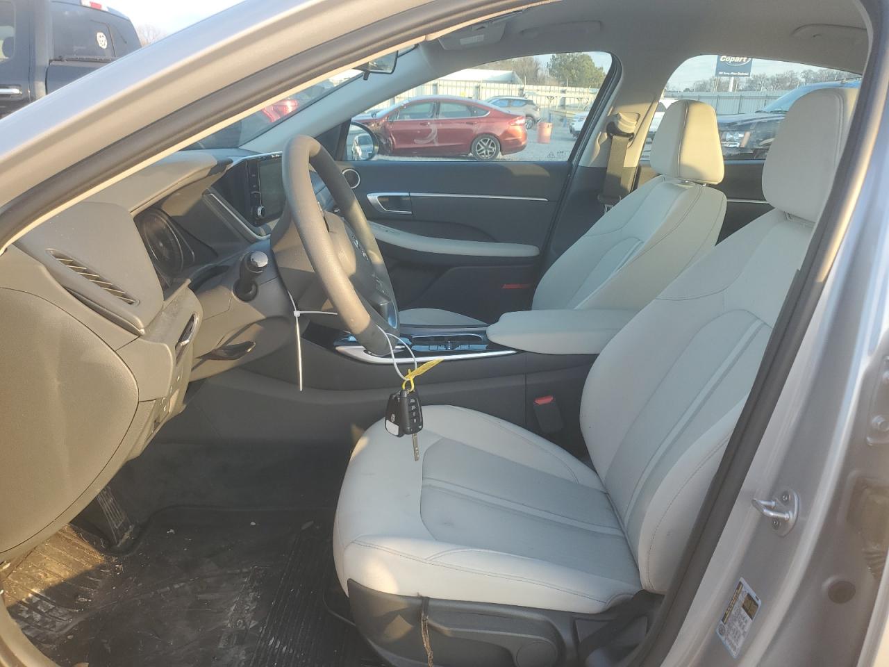 2023 Hyundai Sonata - Image 7