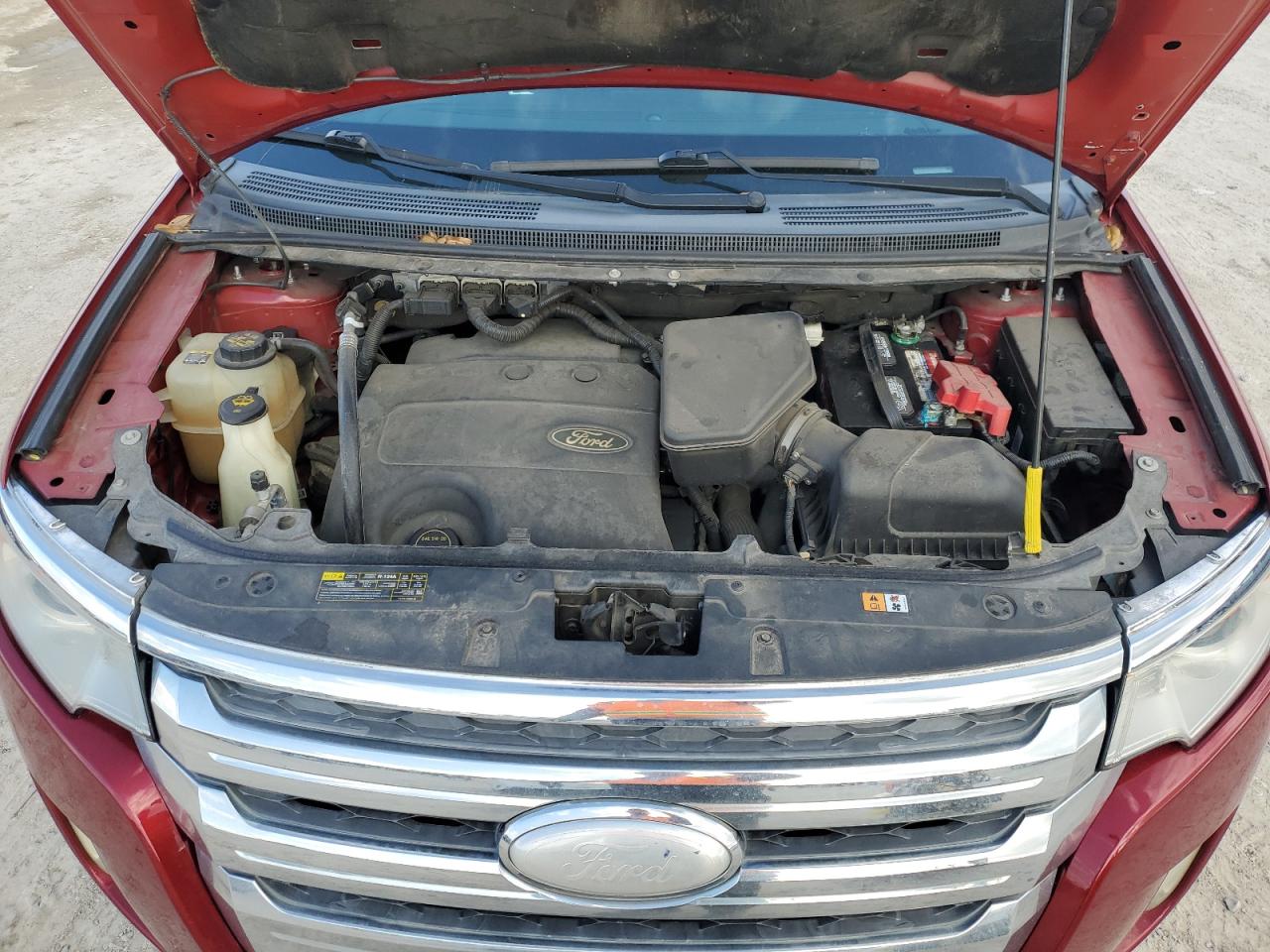 2014 Ford Edge - Image 13