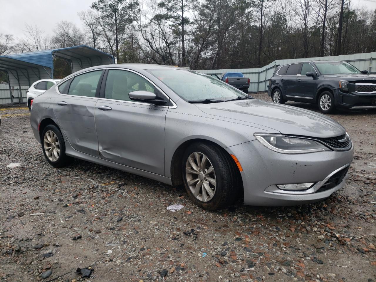 2015 Chrysler 200 - Image 4