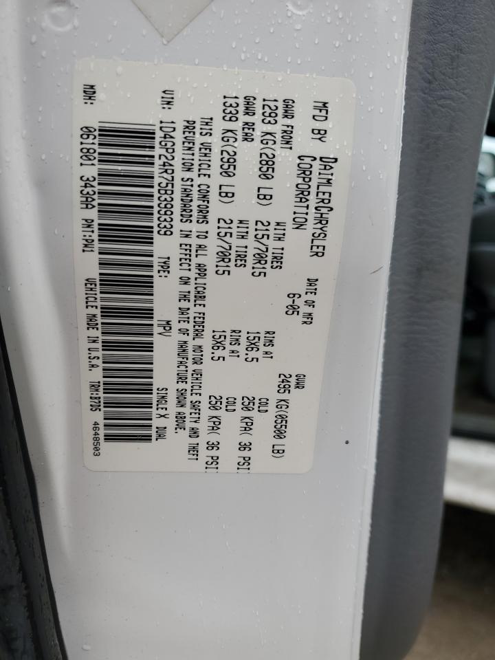 2005 Dodge Caravan - Image 13