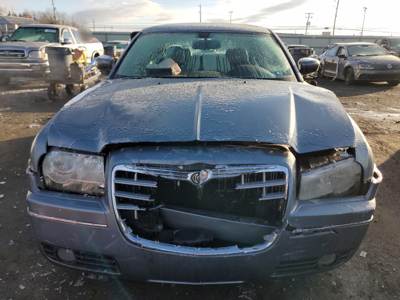 2006 Chrysler 300 - Image 5